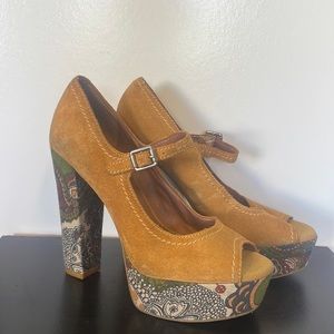 Lucky Brand suede and paisley platform heels. Boho.  Festival. Photo shoots